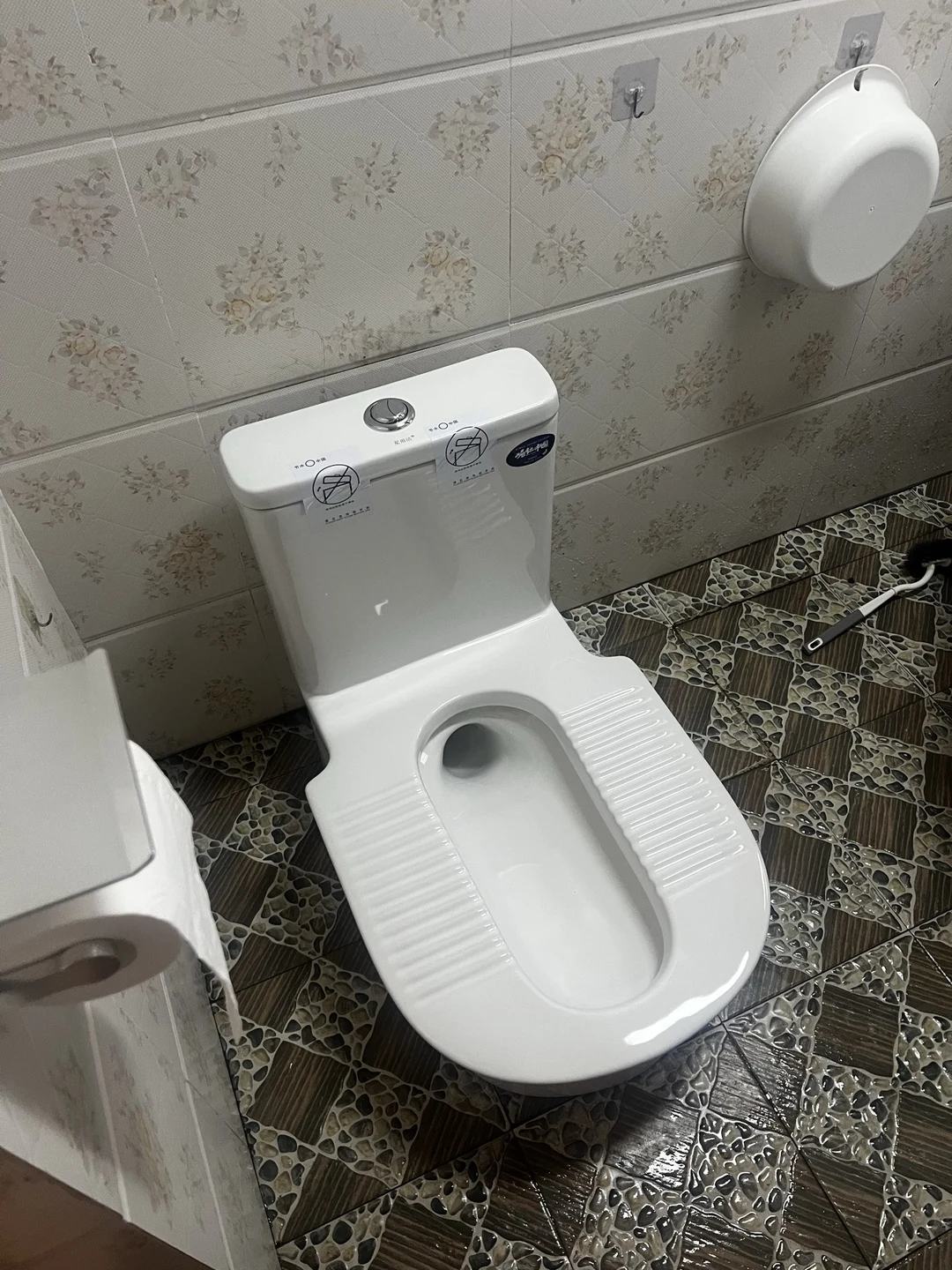 安装完成:同一卫生间改造前后